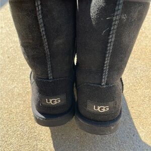 UGG Classic short Black Boots kids 4 women’s 6